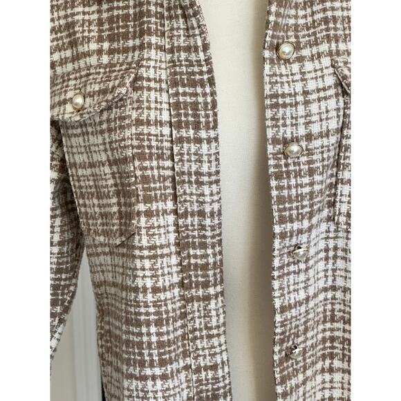 Forever 21 brown/cream plaid oversized shacket w/ pearl buttons, size Small - Picture 8 of 9